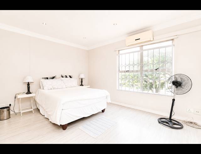 2 BEDROOM APARTMENT FOR SALE IN MORNINGSIDE